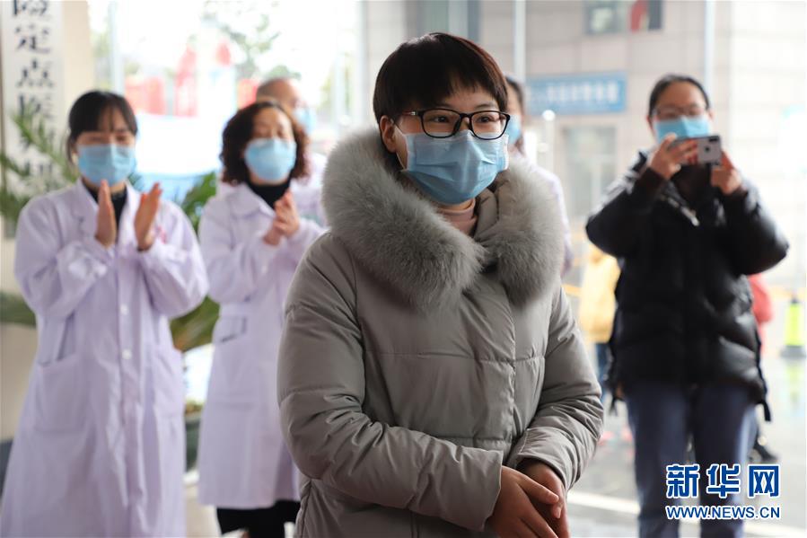 （一線抗疫群英譜&middot;圖文互動）&ldquo;英雄妹妹&rdquo;杜富佳：雷場是哥哥的戰(zhàn)場，武漢是我的前線