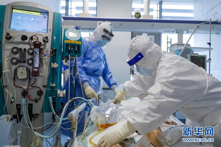 (聚焦疫情防控)(4)湖北重癥危重癥患者首降至兩位數(shù)