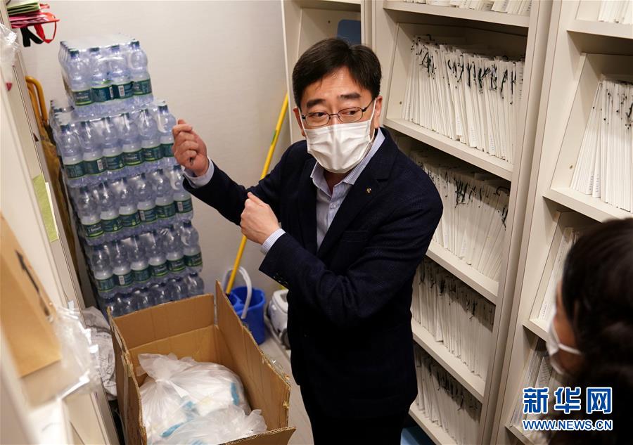 （香港故事&middot;圖文互動(dòng)）（3）從&ldquo;非典&rdquo;到新冠，一位香港醫(yī)生親歷的兩次抗疫