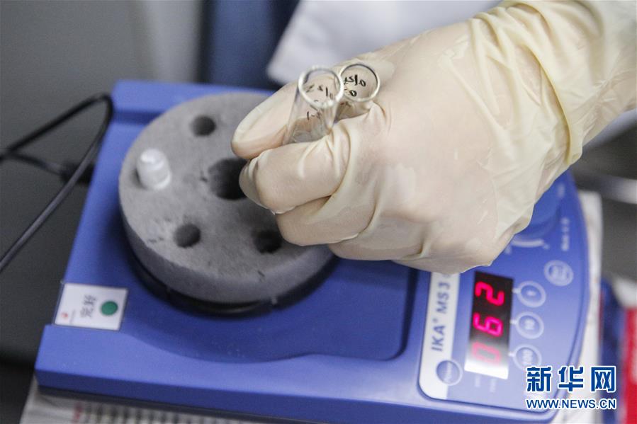 (聚焦疫情防控·圖文互動(dòng))(5)新冠疫苗研發(fā)再加速 兩款滅活疫苗啟動(dòng)臨床試驗(yàn)