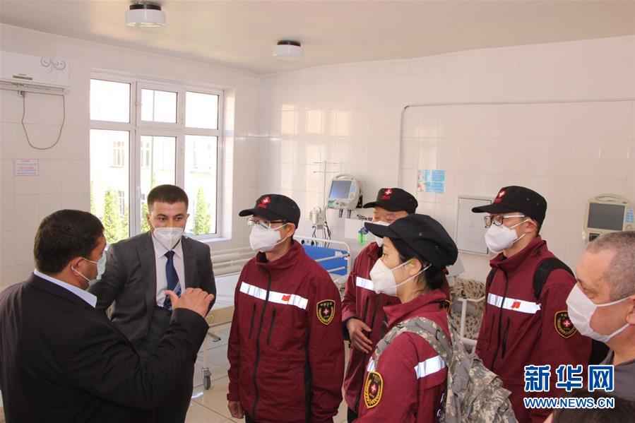 (國(guó)際疫情·圖文互動(dòng))(4)特寫(xiě):中國(guó)女婿“逆行”協(xié)助抗疫