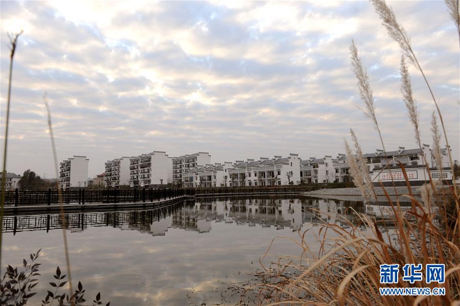 （新華全媒頭條&middot;圖文互動）（10）歷史坐標見證初心使命&mdash;&mdash;寫在江西革命老區(qū)貧困縣全部摘帽之際