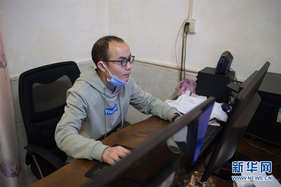 (決戰(zhàn)決勝脫貧攻堅·圖文互動)(2)香在深山有“遠親”