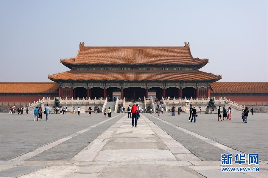 （社會(huì)）（3）北京：&ldquo;五一&rdquo;假期旅游接待總?cè)藬?shù)463.3萬(wàn)人次