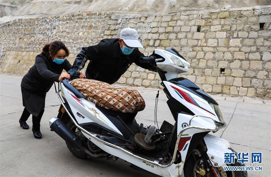 （抗疫中的真善美&middot;圖文互動）（2）修鞋匠張明抗&ldquo;疫&rdquo;記