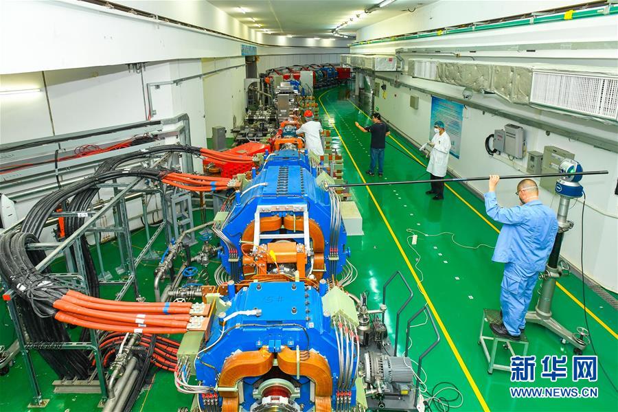 （新華全媒頭條&middot;圖文互動）（12）新基建，澎湃中國經(jīng)濟新動能