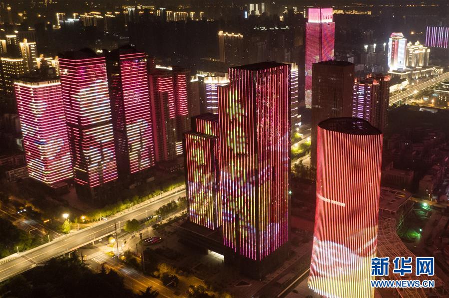 （新華全媒頭條&middot;&ldquo;抗擊疫情的中國行動&rdquo;白皮書&middot;圖文互動）（7）人民至上、生命至上的中國答卷&mdash;&mdash;從白皮書看中國抗擊疫情歷程