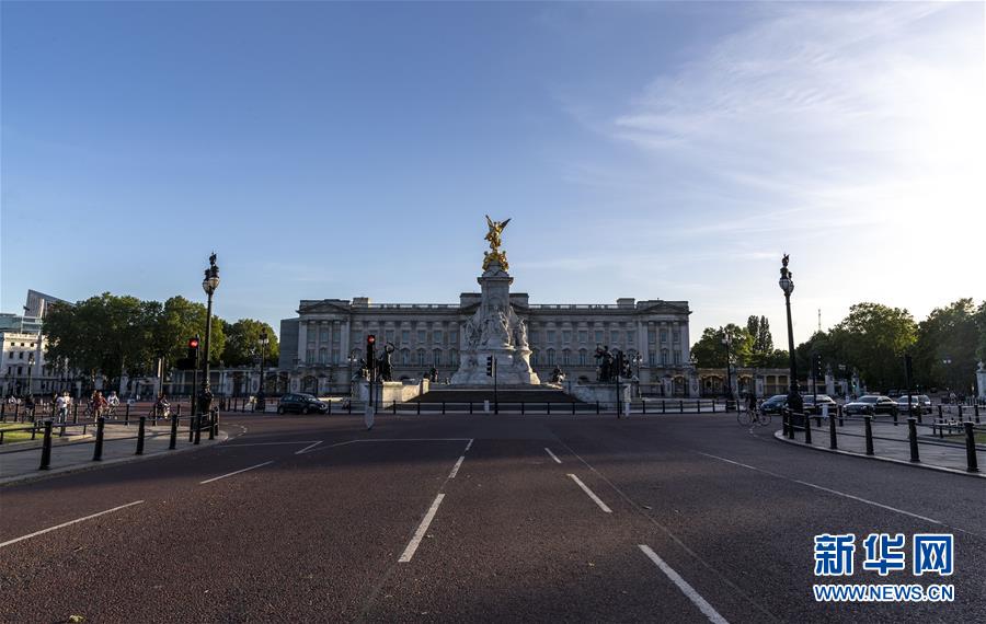 (國際疫情)(3)受疫情重創(chuàng) 英國經(jīng)濟(jì)經(jīng)歷“至暗時(shí)刻”