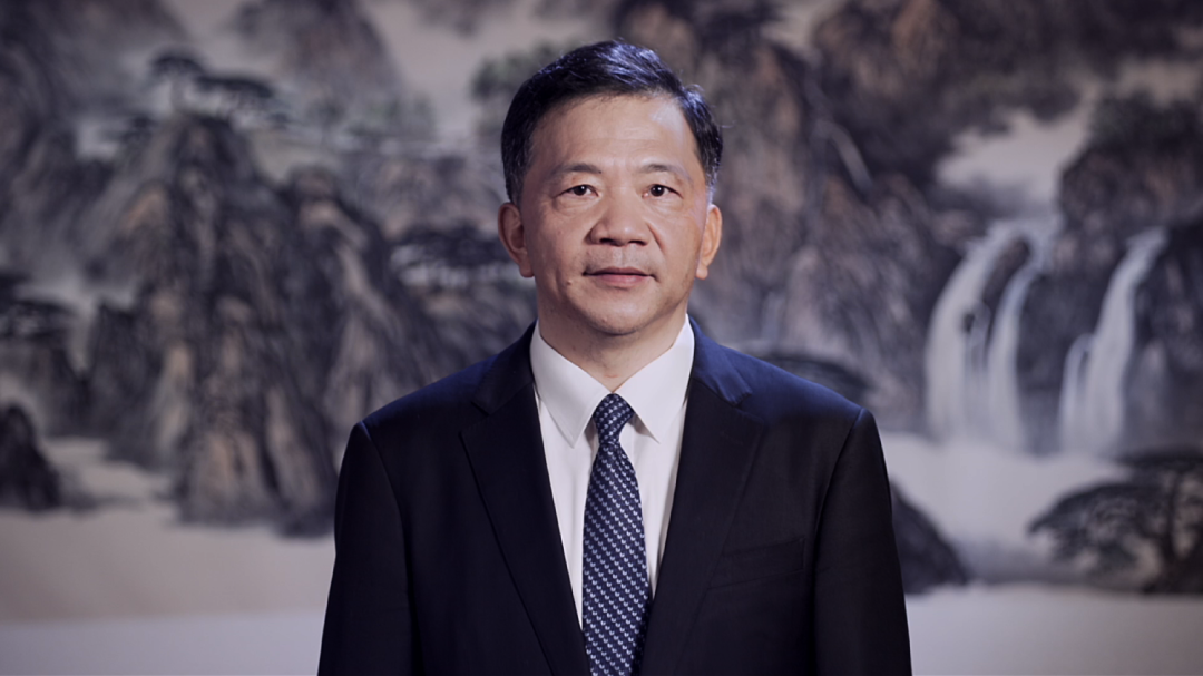 中宣部副部長  中央廣播電視總臺臺長、總編輯   慎海雄