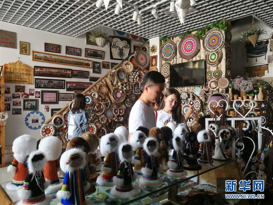 (在習(xí)近平新時代中國特色社會主義思想指引下——新時代新作為新篇章·習(xí)近平總書記關(guān)切事·圖文互動)(3)讓每一個角落都感受到幸福的溫情——人口較少民族在脫貧攻堅大潮中的奮進故事