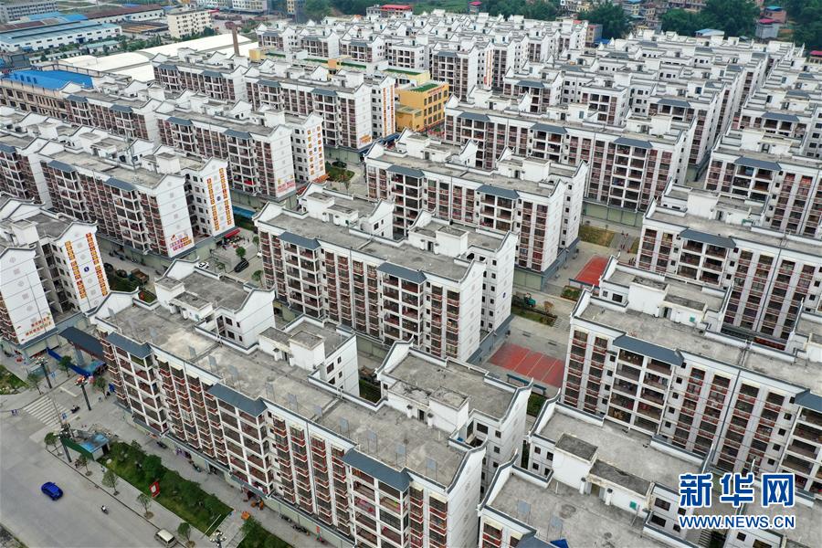 (在習(xí)近平新時代中國特色社會主義思想指引下——新時代新作為新篇章·習(xí)近平總書記關(guān)切事·圖文互動)(5)讓每一個角落都感受到幸福的溫情——人口較少民族在脫貧攻堅大潮中的奮進故事