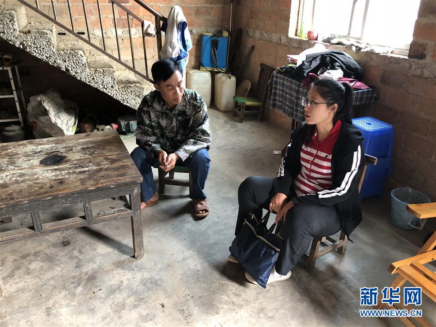 (新華全媒頭條·圖文互動)(4)初心赴使命 熱血寫春秋——記脫貧攻堅中的共產(chǎn)黨員