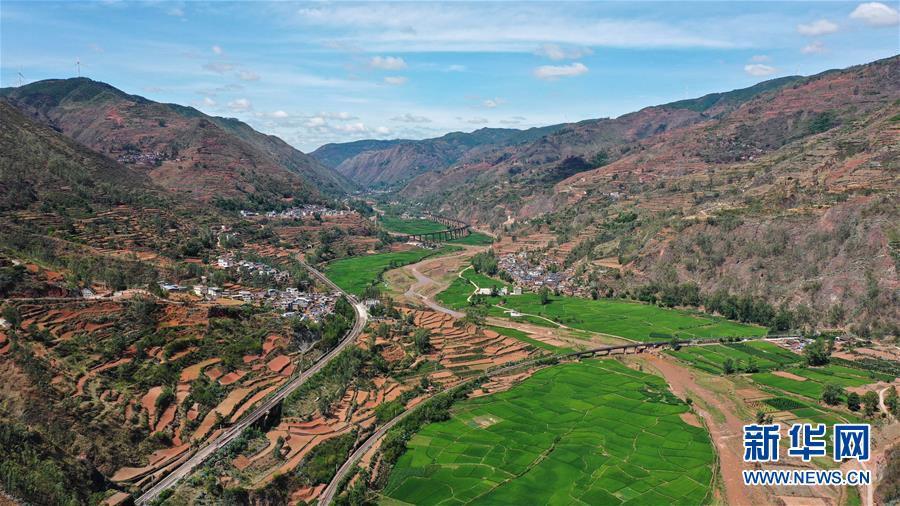 (新華全媒頭條·圖文互動)(16)自強(qiáng)的力量——成昆鐵路通車50年記