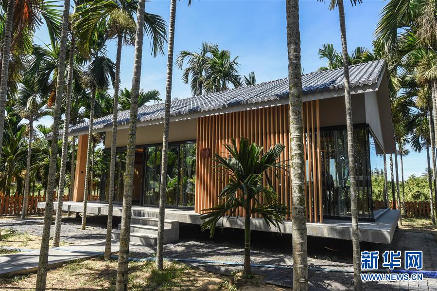 (新華全媒頭條·走向我們的小康生活·圖文互動(dòng))(8)留住鄉(xiāng)愁留住美——千村競秀綴瓊州