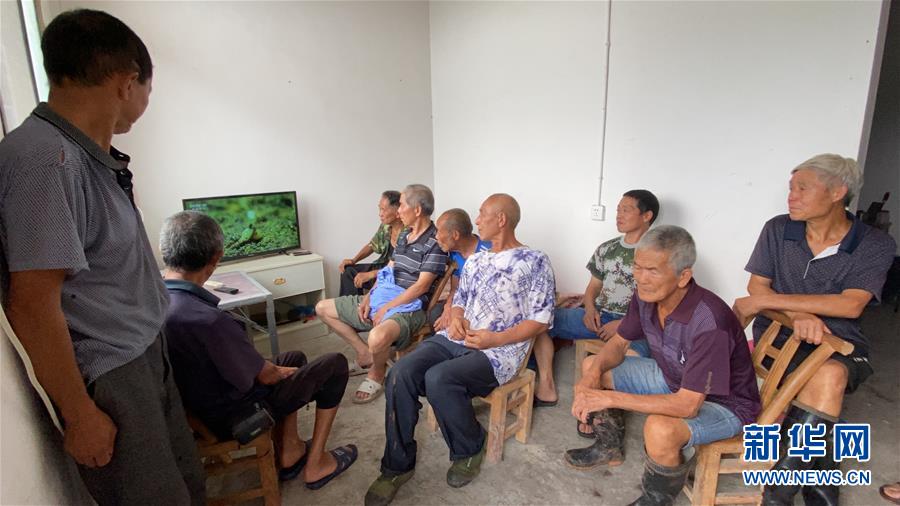 （防汛抗洪&middot;圖文互動(dòng)）（3）山洪襲來前，澧水河畔大轉(zhuǎn)移