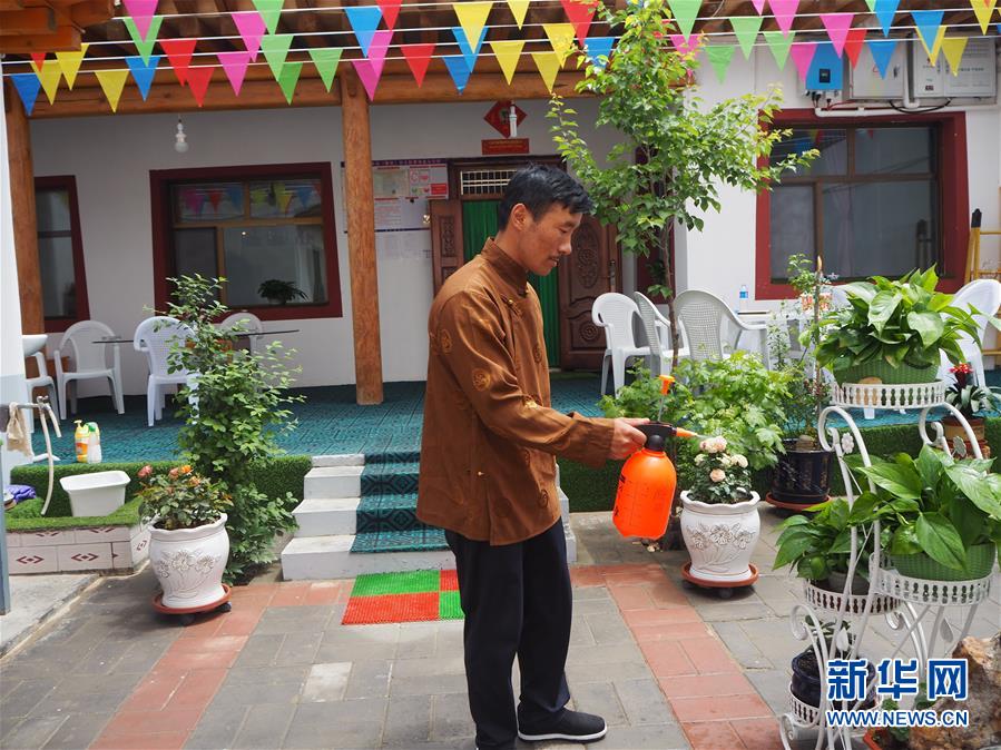 （決戰(zhàn)決勝脫貧攻堅(jiān)&middot;圖文互動(dòng)）（2）德吉村里找幸福