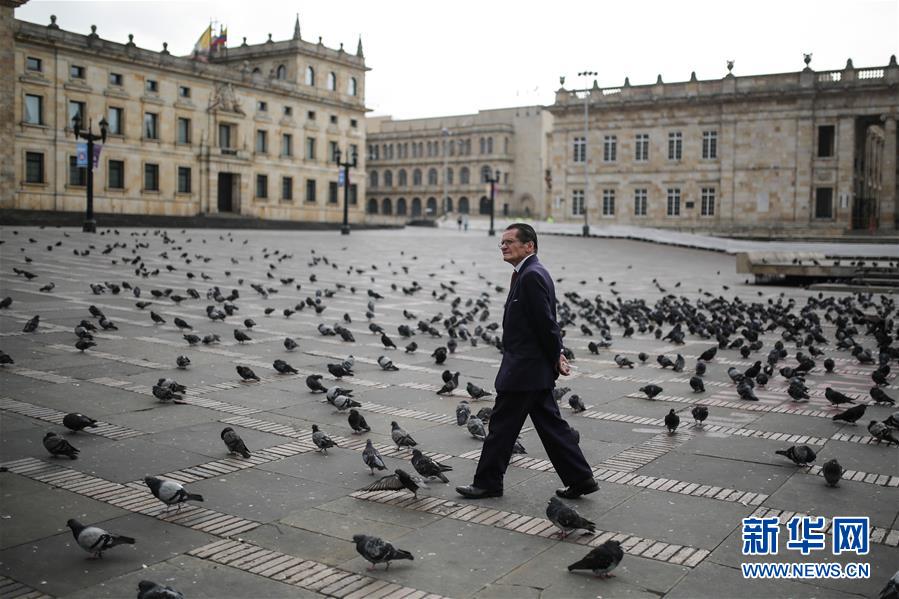 (國際·圖文互動(dòng))(7)特稿:穿越寒暑 無問西東——寫在新冠疫情構(gòu)成“國際關(guān)注的突發(fā)公共衛(wèi)生事件”半年之際