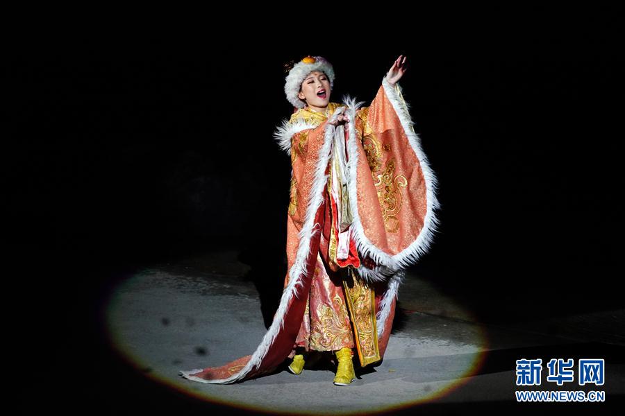 (圖文互動(dòng))(1)同心共筑中國夢——西藏奮力建設(shè)民族團(tuán)結(jié)模范區(qū)