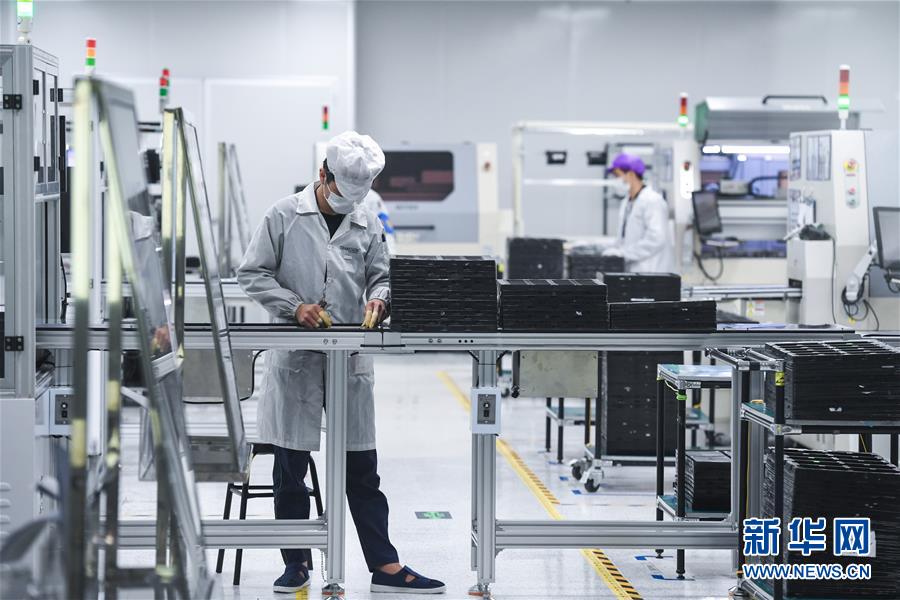 （新華全媒頭條&middot;圖文互動(dòng)）（13）鯤鵬展翅九萬里&mdash;&mdash;深圳奮力跑好建設(shè)中國特色社會(huì)主義先行示范區(qū)&ldquo;第一程&rdquo;