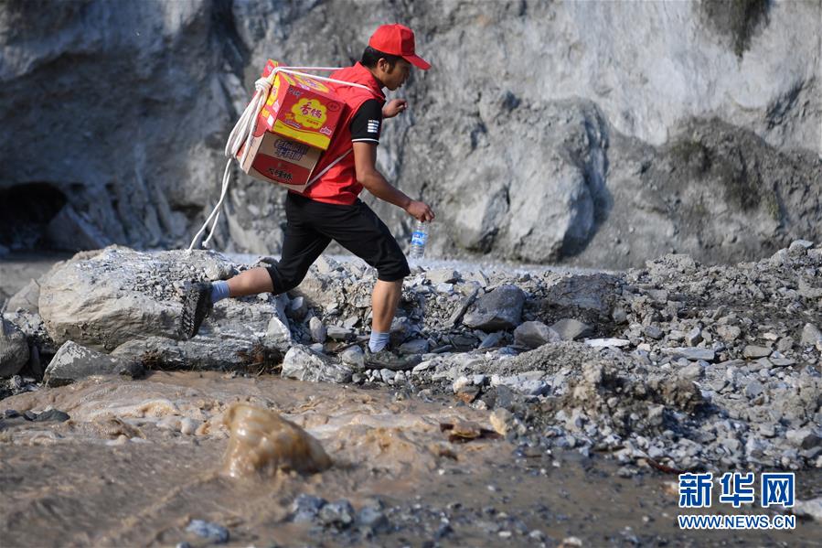 （防汛抗洪&middot;圖文互動(dòng)）（5）七夕前夜，為莫諾村架起&ldquo;生命之橋&rdquo;