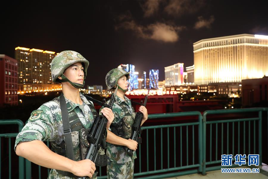（在習(xí)近平強(qiáng)軍思想指引下&middot;我們在戰(zhàn)位報(bào)告&middot;圖文互動(dòng)）（1）駐澳門部隊(duì)：濠江之畔，最可愛的人
