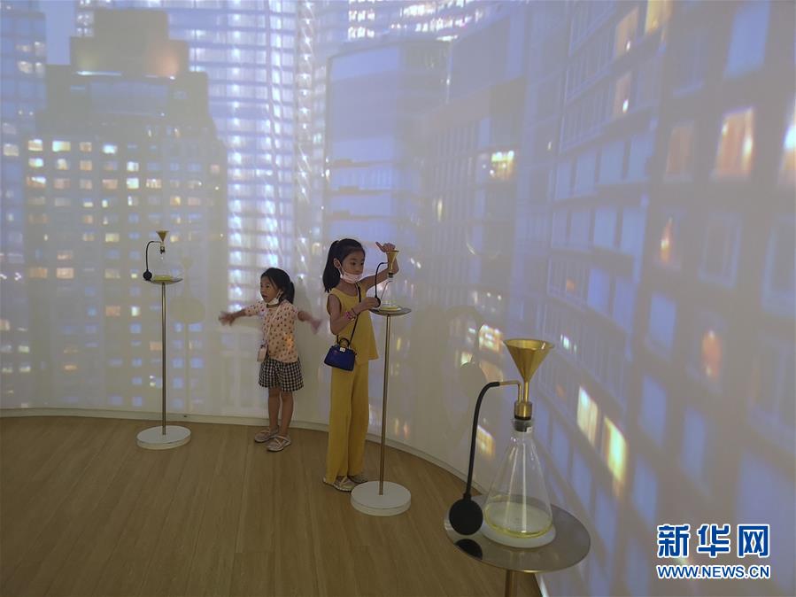 （在習近平新時代中國特色社會主義思想指引下&mdash;&mdash;新時代新作為新篇章&middot;習近平總書記關(guān)切事&middot;圖文互動）（5）消費回暖市聲新&mdash;&mdash;內(nèi)需動力不斷釋放的市場觀察