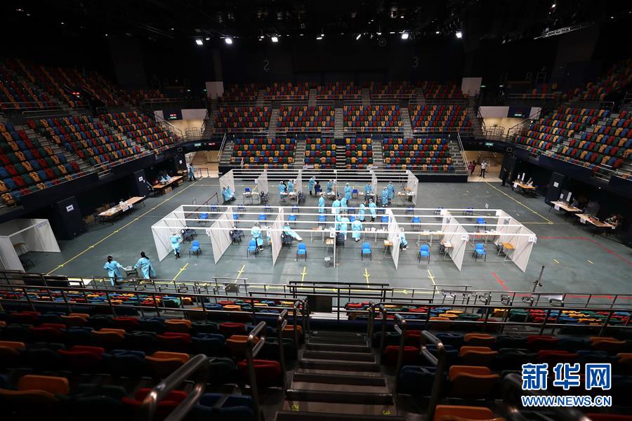 （圖文互動(dòng)）（1）&ldquo;身為醫(yī)護(hù)人員一分子，應(yīng)該出來幫忙&rdquo;&mdash;&mdash;參與新冠病毒社區(qū)檢測(cè)的香港醫(yī)護(hù)人員速寫