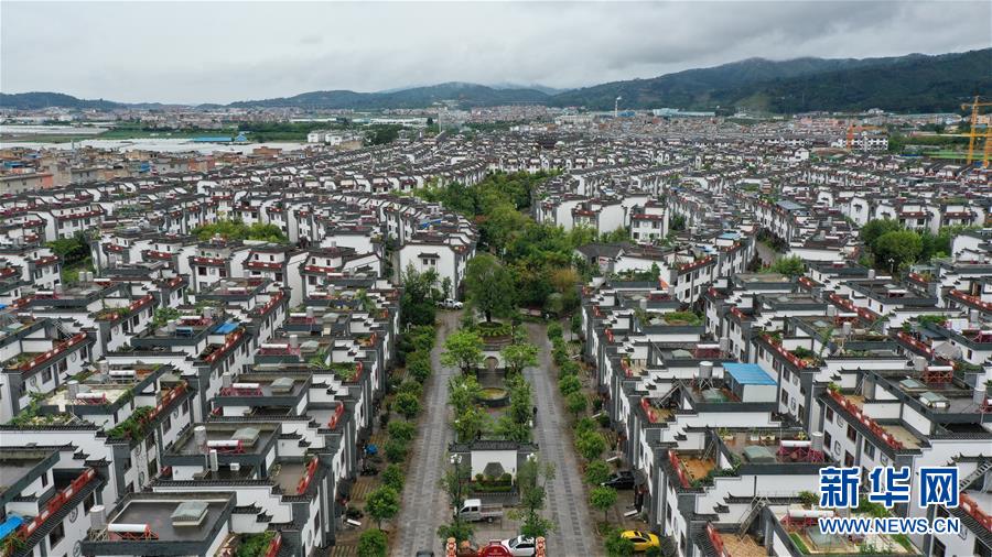 （走向我們的小康生活&middot;圖文互動）（1）&ldquo;云南第一村&rdquo;，共同富裕為什么能？