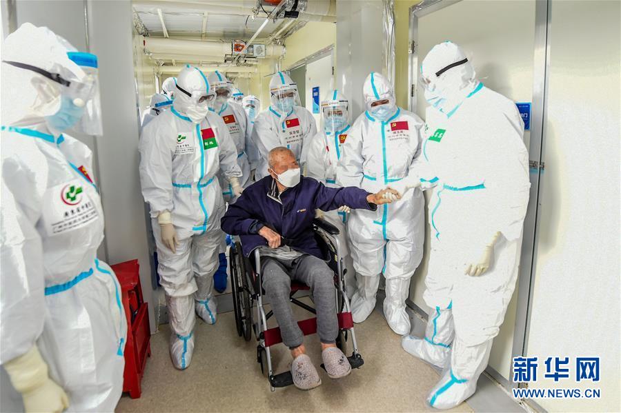 （抗疫一線醫(yī)務(wù)人員英雄群體&middot;圖文互動）（3）合力護航生命之舟&mdash;&mdash;遼寧、上海、廣東等醫(yī)療隊聯(lián)手決戰(zhàn)雷神山