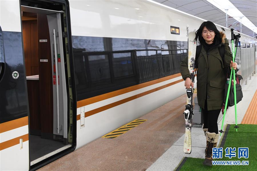 (新華全媒頭條·圖文互動)(11)北京初展“雙奧”之城英姿——寫在北京冬奧會開幕倒計(jì)時500天之際