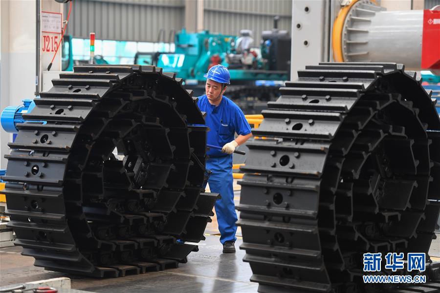 （落實(shí)&ldquo;六穩(wěn)&rdquo;&ldquo;六保&rdquo;企業(yè)見聞&middot;圖文互動）（2）&ldquo;智慧工廠&rdquo;引領(lǐng)&ldquo;生產(chǎn)節(jié)拍&rdquo;&mdash;&mdash;走進(jìn)山河智能一探究竟