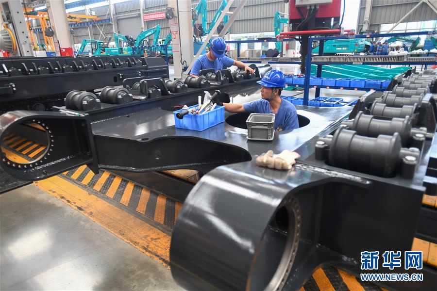 （落實(shí)&ldquo;六穩(wěn)&rdquo;&ldquo;六保&rdquo;企業(yè)見聞&middot;圖文互動）（4）&ldquo;智慧工廠&rdquo;引領(lǐng)&ldquo;生產(chǎn)節(jié)拍&rdquo;&mdash;&mdash;走進(jìn)山河智能一探究竟