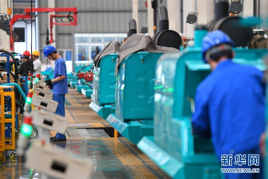 （落實(shí)&ldquo;六穩(wěn)&rdquo;&ldquo;六保&rdquo;企業(yè)見聞&middot;圖文互動）（6）&ldquo;智慧工廠&rdquo;引領(lǐng)&ldquo;生產(chǎn)節(jié)拍&rdquo;&mdash;&mdash;走進(jìn)山河智能一探究竟