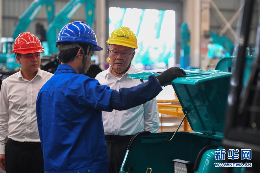 （落實(shí)&ldquo;六穩(wěn)&rdquo;&ldquo;六保&rdquo;企業(yè)見聞&middot;圖文互動）（7）&ldquo;智慧工廠&rdquo;引領(lǐng)&ldquo;生產(chǎn)節(jié)拍&rdquo;&mdash;&mdash;走進(jìn)山河智能一探究竟