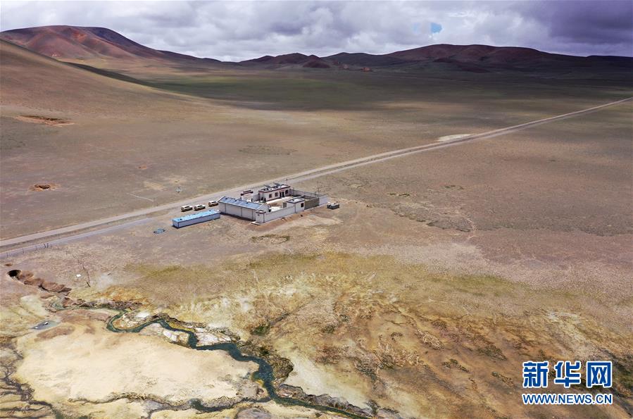 (新華全媒頭條·走向我們的小康生活·決戰(zhàn)決勝脫貧攻堅(jiān)·圖文互動)(3)兩次遷徙“搬窮”記——海拔最高縣雙湖的“戰(zhàn)貧故事”