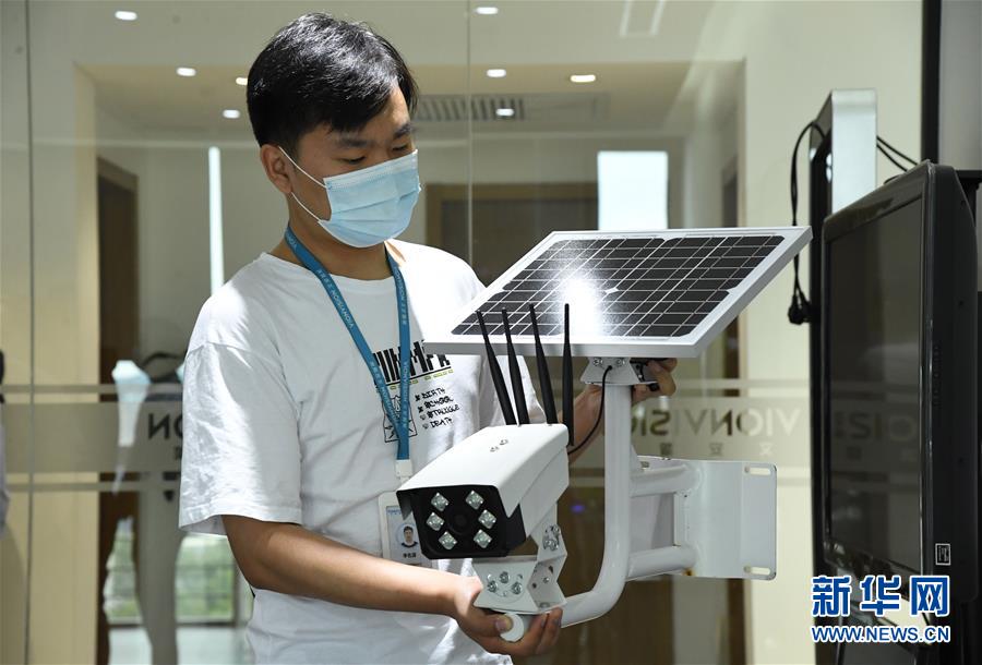 （新華全媒頭條&middot;圖文互動）（7）逆勢增長5.9%的背后&mdash;&mdash;中關(guān)村創(chuàng)新地標(biāo)里蘊藏的發(fā)展密碼