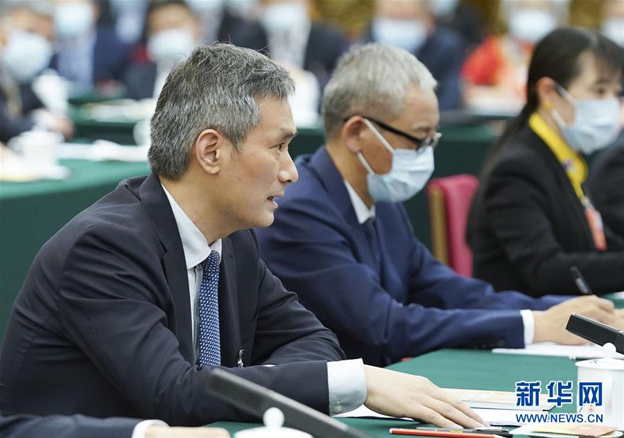 （習(xí)近平的小康故事&middot;新華網(wǎng)&middot;圖文互動(dòng)）（8）&ldquo;真正解決好基層群眾看病難、看病貴問(wèn)題&rdquo;&mdash;&mdash;習(xí)近平和群眾健康的故事