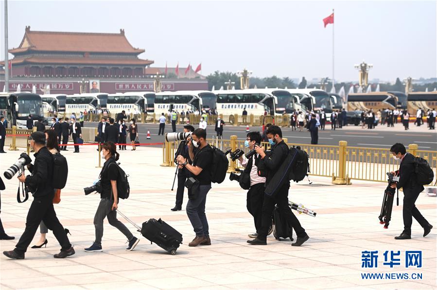 （兩會&middot;政協(xié)開幕&middot;XHDW）（3）全國政協(xié)十三屆三次會議開幕