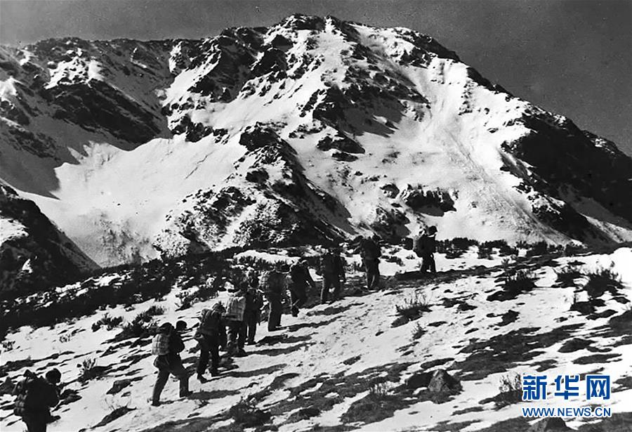 （自信中國&middot;70年啟示錄&middot;圖文互動）（5）富國強(qiáng)軍筑長城&mdash;&mdash;從壯闊70年看中國強(qiáng)軍