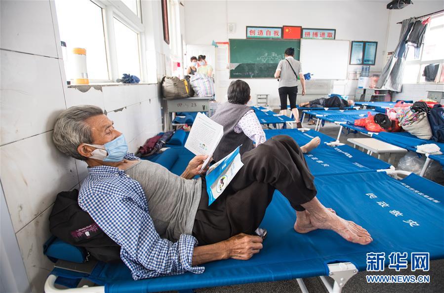 （在習(xí)近平新時代中國特色社會主義思想指引下&mdash;&mdash;新時代新作為新篇章&middot;習(xí)近平總書記關(guān)切事&middot;圖文互動）（5）戰(zhàn)疫魔,斗洪魔&mdash;&mdash;湖北全力應(yīng)對防疫、防汛疊加&ldquo;雙考&rdquo;