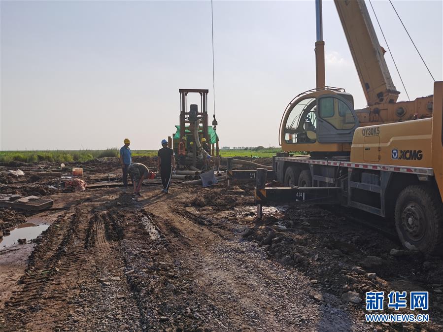 (在習(xí)近平新時代中國特色社會主義思想指引下——新時代新作為新篇章·習(xí)近平總書記關(guān)切事·圖文互動)(4)激發(fā)每個經(jīng)濟“細胞”的活力——千方百計把市場主體保護好