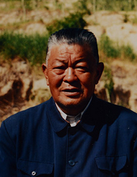 尕布龍語錄：權(quán)力來自百姓，只能服務(wù)于百姓