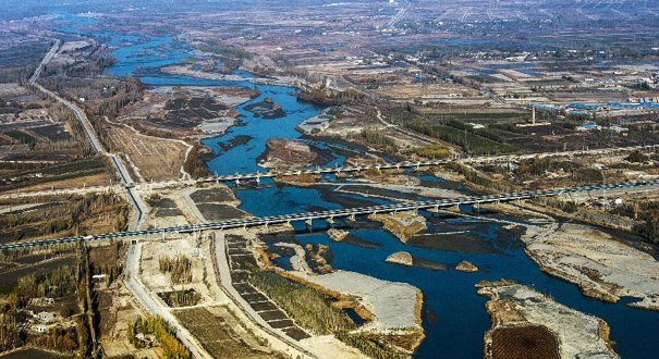 站在新的歷史起點(diǎn)上&mdash;&mdash;以習(xí)近平同志為總書記的黨中央關(guān)心新疆發(fā)展紀(jì)實(shí)