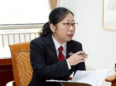 黃志麗:法律大地上的守望者