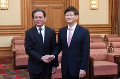 孟建柱會見泰國大理院院長維拉蓬&middot;湯蘇萬