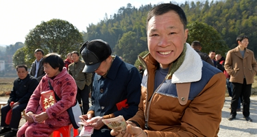 &ldquo;脫貧后，我們分紅了！&rdquo;