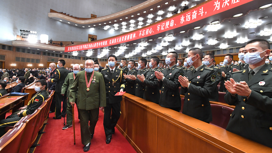 大會前，志愿軍老同志入場