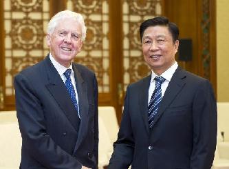 李源潮會(huì)見(jiàn)英國(guó)客人