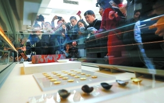 故宮養(yǎng)心殿寶匣里藏著啥寶貝？