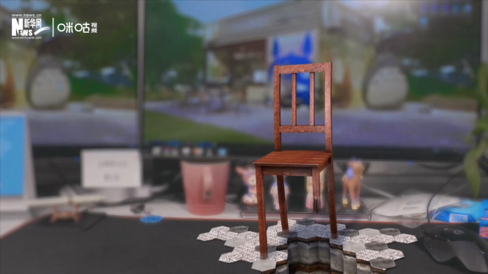 椅子重5噸，高達(dá)12米，椅背有兩層樓高